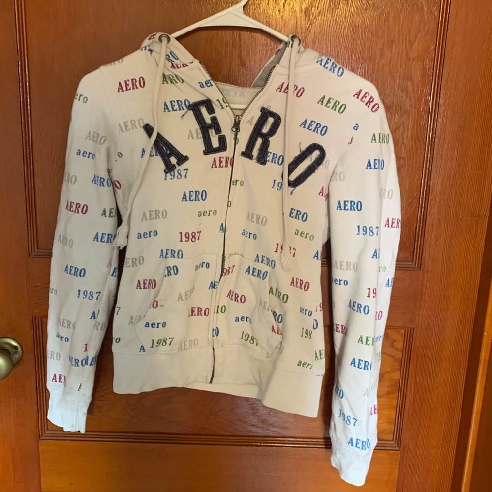 Aeropostale print cropped jacket